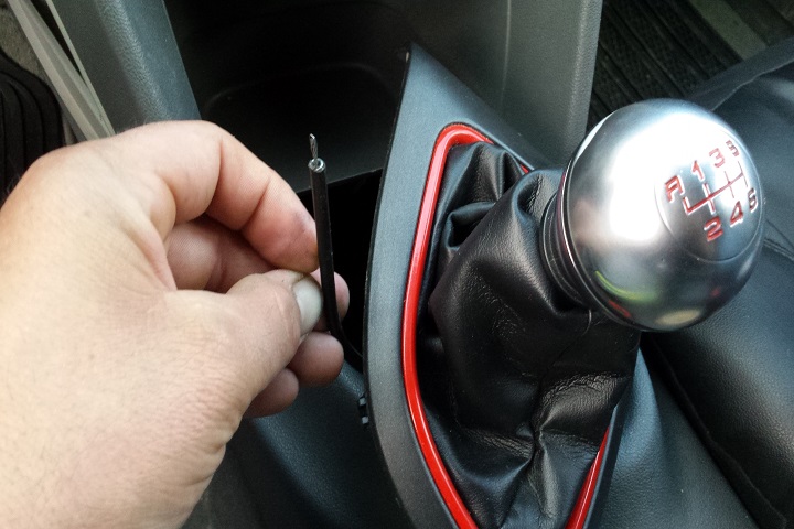 dodge caliber manual shift knob removal